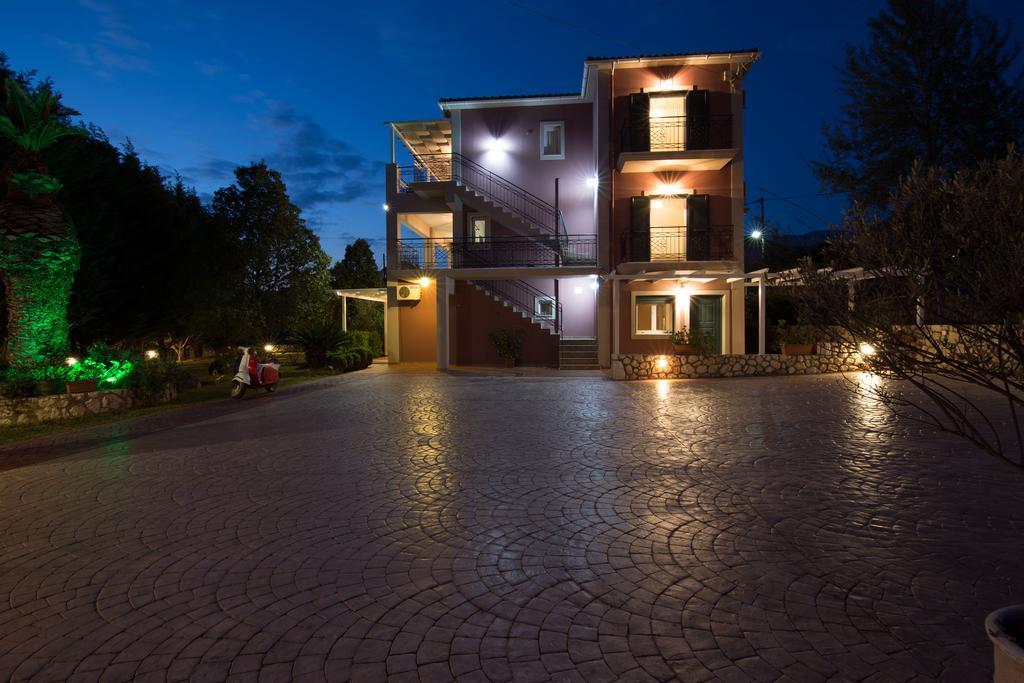 Dina Apartments Razáta المظهر الخارجي الصورة