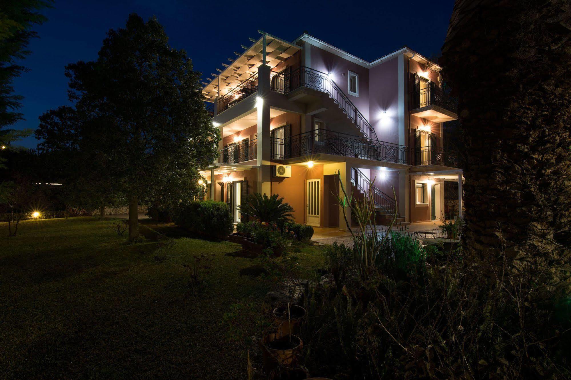 Dina Apartments Razáta المظهر الخارجي الصورة